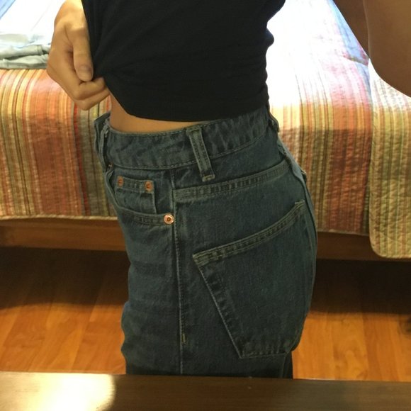 w2430 jeans size